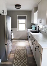 6510 Cedar Lk Rd S in Minneapolis, MN - Building Photo - Building Photo