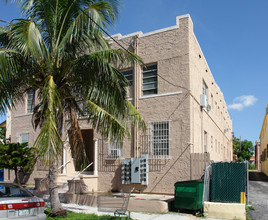 1567 SW 4th St in Miami, FL - Building Photo - Building Photo