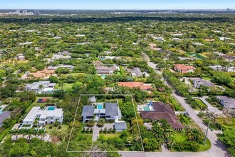 6255 SW 110th St in Miami, FL - Building Photo - Building Photo