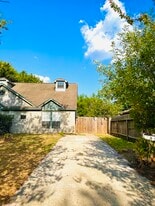 11014 Longtom Ct in Houston, TX - Building Photo