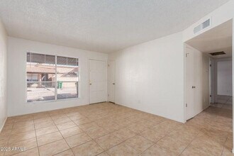 615 N Arrowhead Dr in Chandler, AZ - Building Photo - Building Photo