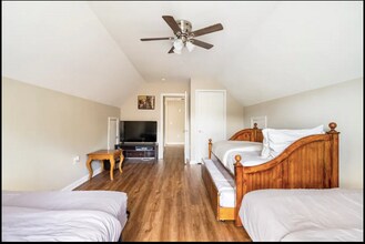 614 Larchmont Dr NW-Unit -1 in Atlanta, GA - Building Photo - Building Photo