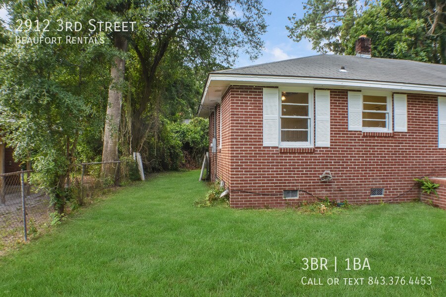 2912 Third St in Beaufort, SC - Building Photo