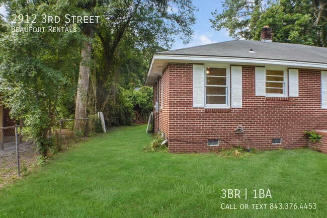 property at 2912 Third St