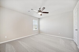 715 Gavin Walker Dr in Rosharon, TX - Building Photo - Building Photo