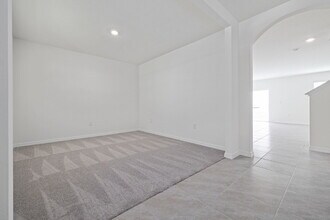 8984 Forge Breeze Lp in Wesley Chapel, FL - Building Photo - Building Photo