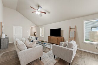 7911 Tuscan Cypress Dr in Cypress, TX - Building Photo - Building Photo