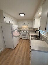 1745 Berry St SE in Salem, OR - Building Photo - Building Photo