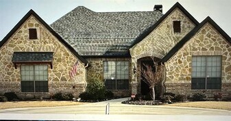 2949 Preston Club Dr in Sherman, TX - Building Photo