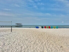 4321 Sunset Beach Blvd in Niceville, FL - Building Photo