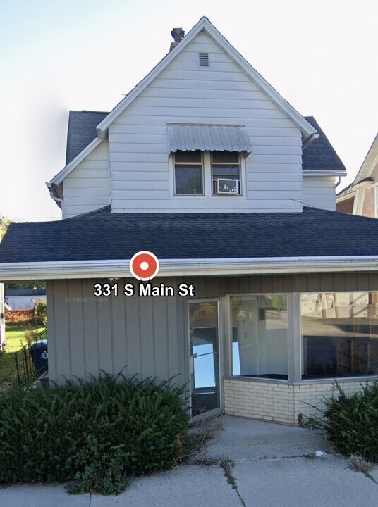 331 S Main St in Fond du Lac, WI - Building Photo
