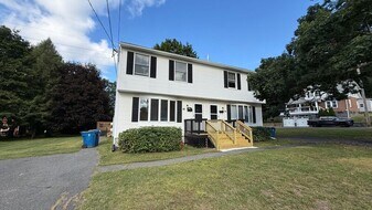 96-98-98 Silver St in West Springfield, MA - Building Photo