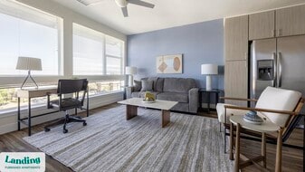 1291 S Ulster St in Denver, CO - Building Photo