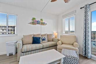 400 Plantation Rd in Gulf Shores, AL - Building Photo - Building Photo