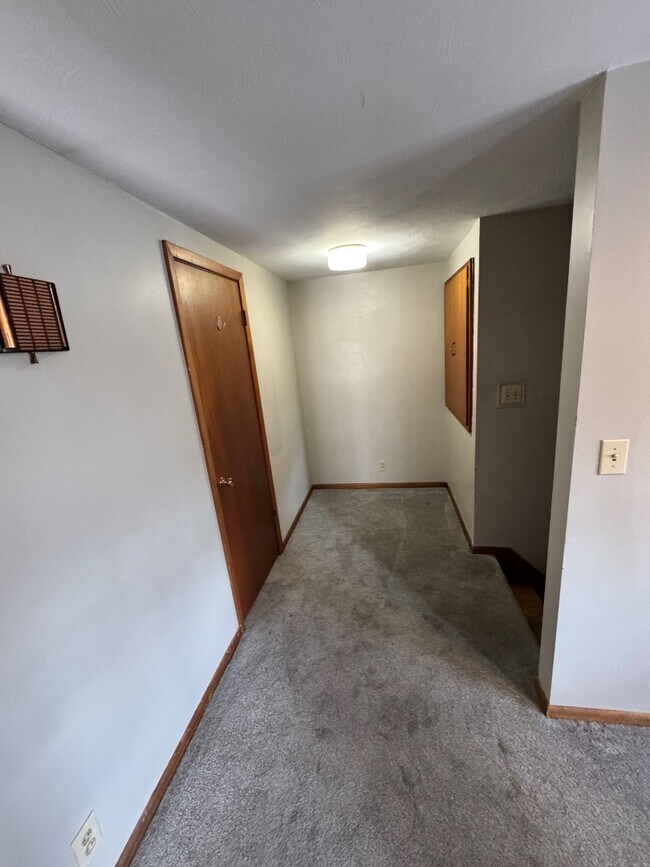 626 W Warren St in Bucyrus, OH - Building Photo - Building Photo