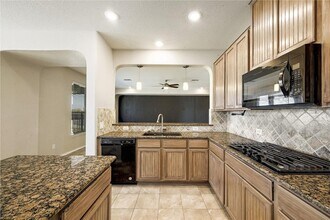 7904 Gato Ln in Round Rock, TX - Building Photo - Building Photo