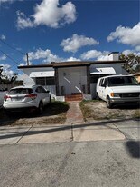 1014 NW 33rd Ave in Miami, FL - Building Photo