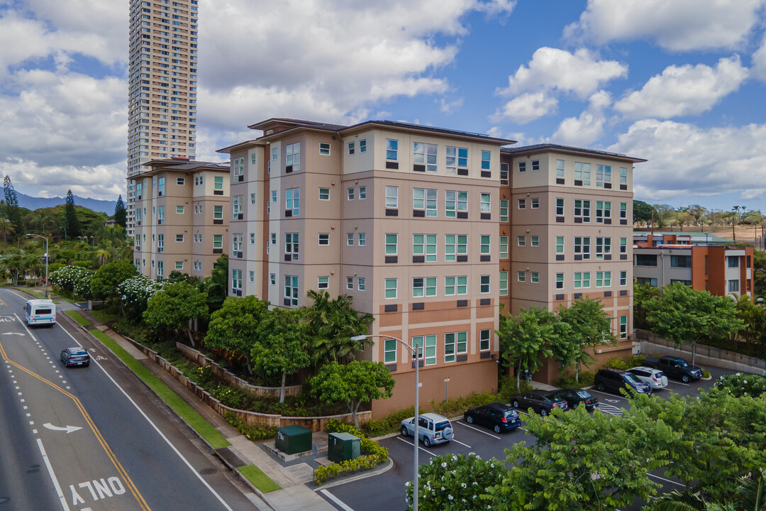 The Plaza at Pearl City in Pearl City, HI - Building Photo