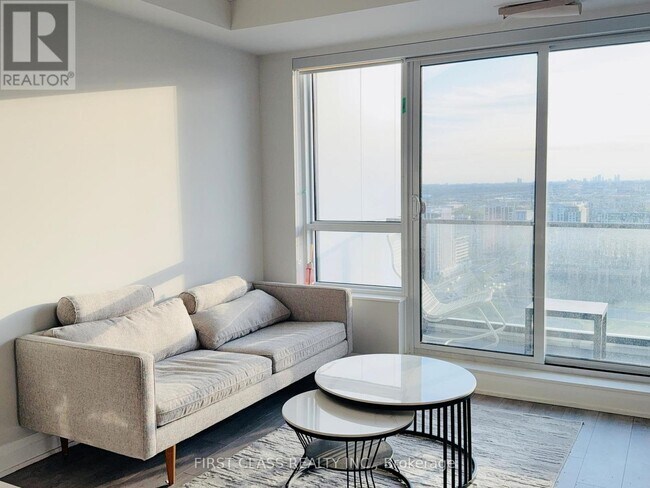 18 Water Walk Dr in Markham, ON - Building Photo - Building Photo