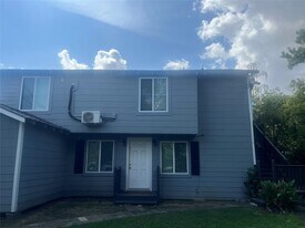 5404 Pease St in Houston, TX - Building Photo