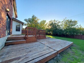 8031 Cherry Glade in Converse, TX - Building Photo - Building Photo