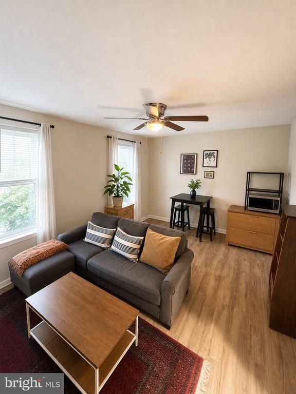property at 557 N 16th St