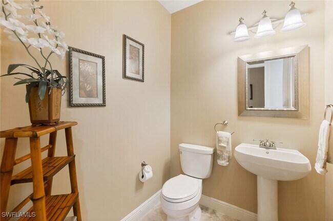 property at 10620 Gulf Shore Dr