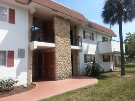 206 SW 1st St in Pompano Beach, FL - Building Photo