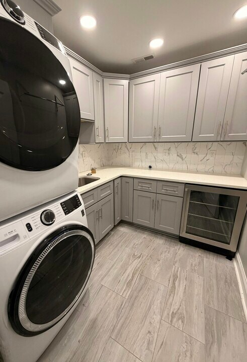 6258 Cloverdale Dr in Fort Mill, SC - Building Photo