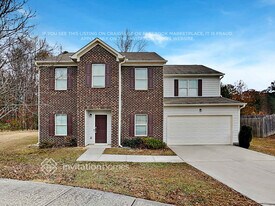 1462 Ewing Farm Dr in Loganville, GA - Building Photo