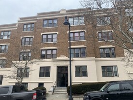 1657 Commonwealth Ave, Unit 1657 Apartamentos