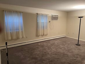 302 River Rd, Unit A1 in Wilmington, DE - Building Photo - Building Photo