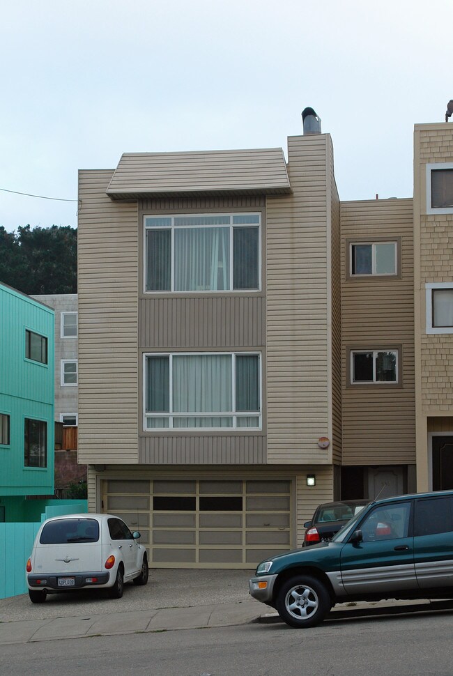 530 Point Lobos Ave in San Francisco, CA - Building Photo - Building Photo