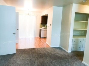 1700 Larch St in Fort Collins, CO - Building Photo - Building Photo