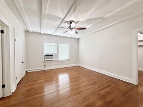 3920 Fannin St in Houston, TX - Building Photo - Building Photo