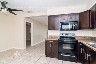 5811 SW 54th Terrace in Davie, FL - Building Photo - Building Photo