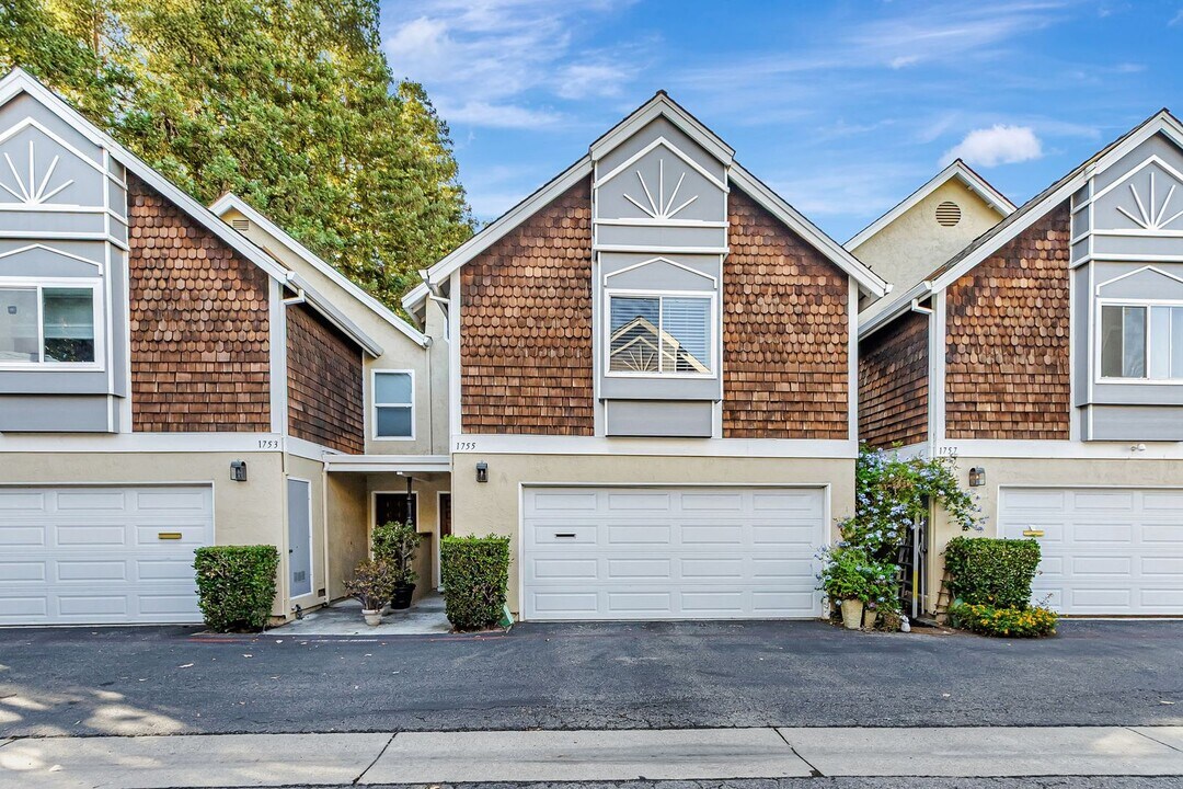 1755 Erinbrook Pl in San Jose, CA - Building Photo