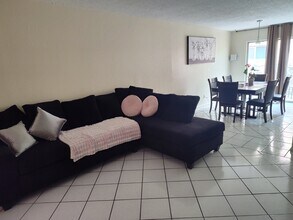 2001 Amy Sue Dr in El Paso, TX - Building Photo - Building Photo