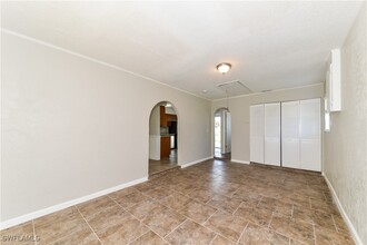 6231 Catalan St in Englewood, FL - Building Photo - Building Photo
