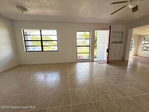 120 NE 3rd St in Satellite Beach, FL - Building Photo - Building Photo