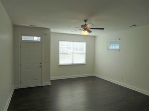 134 Cobblestone Dr in Dallas, GA - Building Photo - Building Photo