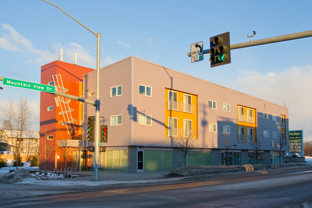 Park Place Village in Anchorage, AK - Foto de edificio