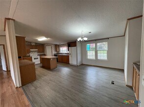 1201 Island View Dr in Canyon Lake, TX - Building Photo - Building Photo