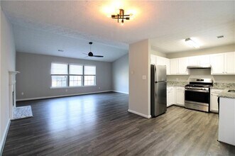 2363 Mills Bend in Decatur, GA - Building Photo - Building Photo