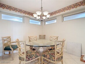 6849 Grenadier Blvd in Naples, FL - Building Photo - Building Photo