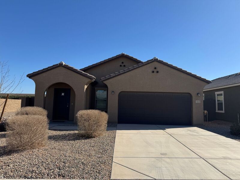 18443 N Conquistador Dr in Maricopa, AZ - Building Photo