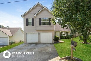 4290 Ward Bluff Ct in Ellenwood, GA - Building Photo