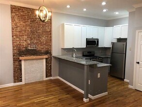 602 Willow Ave in Hoboken, NJ - Building Photo - Building Photo