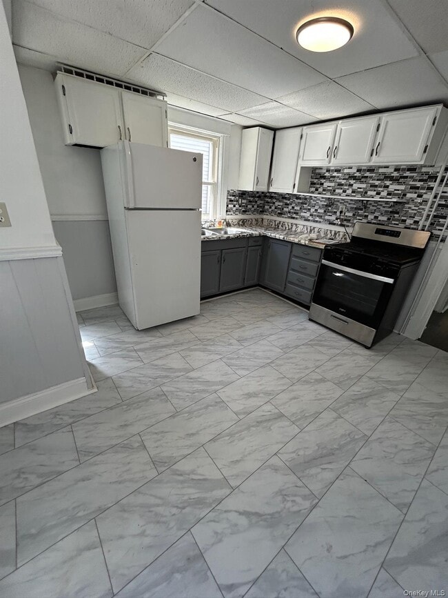 195 N Hamilton St in Poughkeepsie, NY - Building Photo - Building Photo