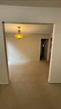 931 SW 97th St, Unit 931 in Oklahoma City, OK - Building Photo - Building Photo